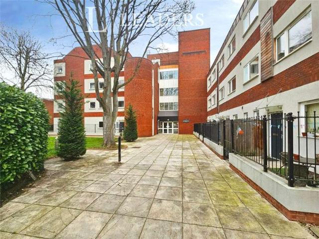2 Bedroom Flat