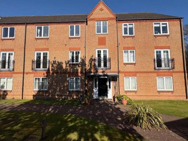 2 Bedroom Flat