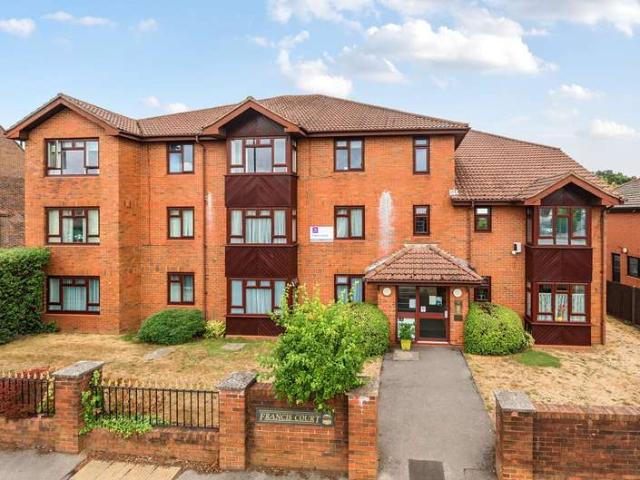 2 Bedroom Flat