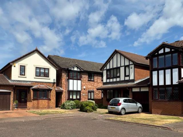 2 Bedroom Flat