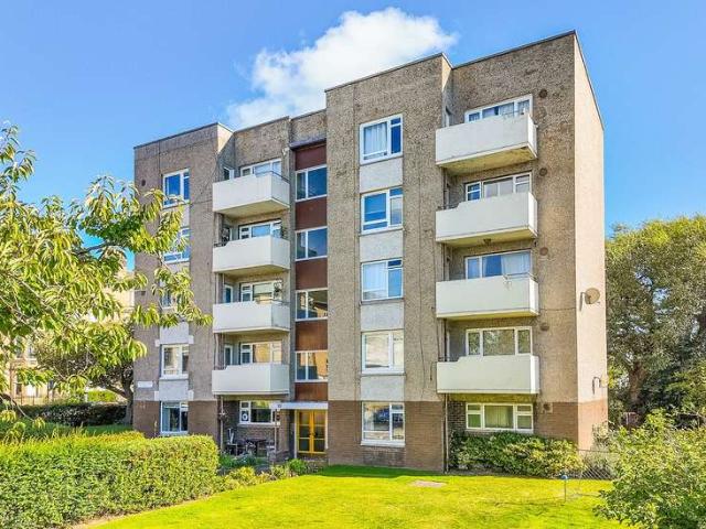 2 Bedroom Flat