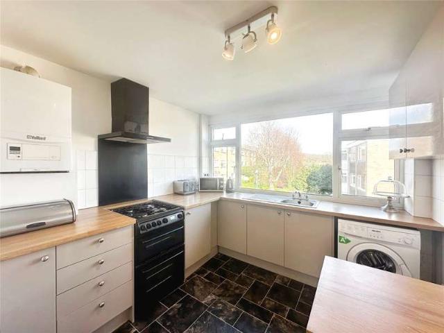 2 Bedroom Flat