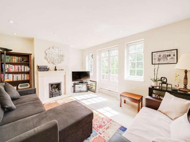 2 Bedroom Flat