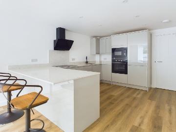 2 Bedroom Flat