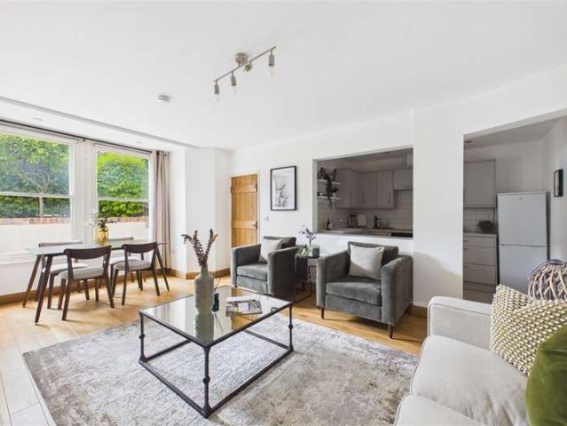 2 Bedroom Flat