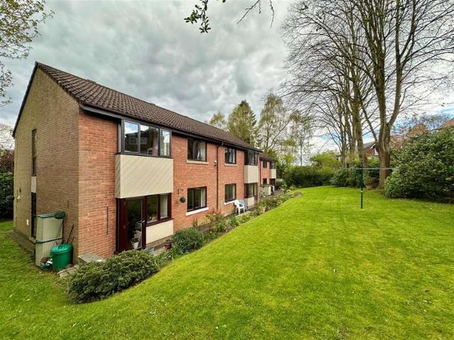 2 Bedroom Flat
