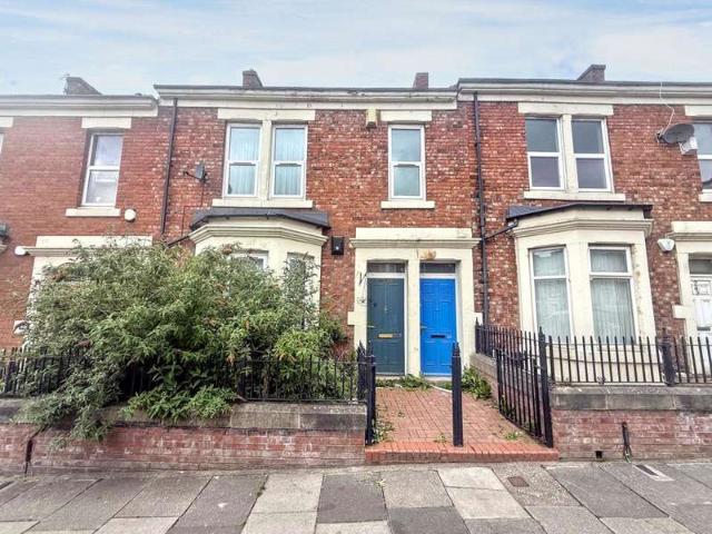 2 Bedroom Flat