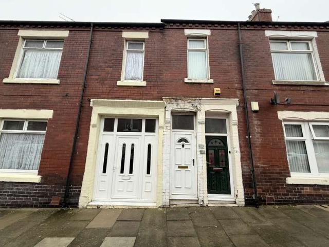 2 Bedroom Flat