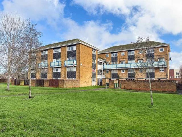 2 Bedroom Flat