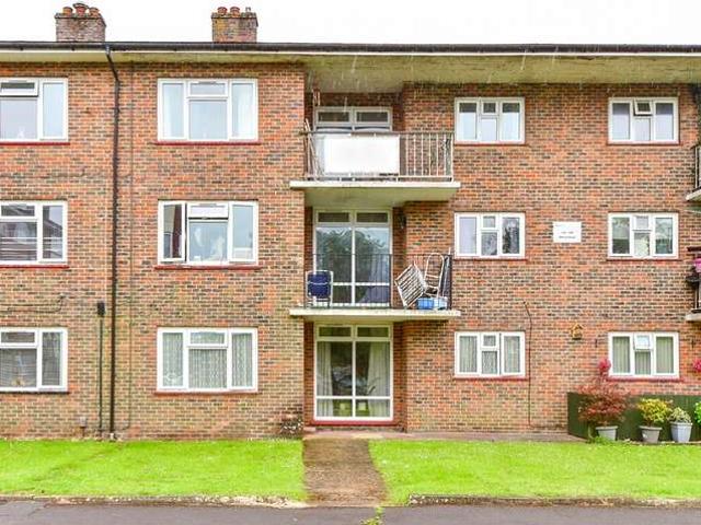 2 Bedroom Flat