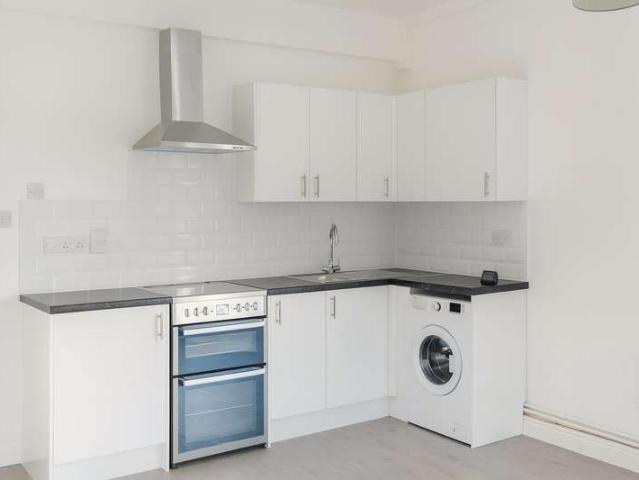 2 Bedroom Flat