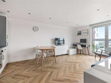 2 Bedroom Flat