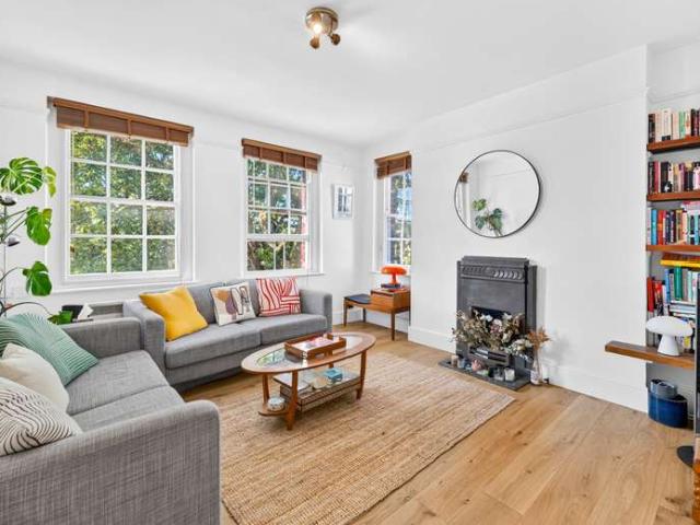 2 Bedroom Flat