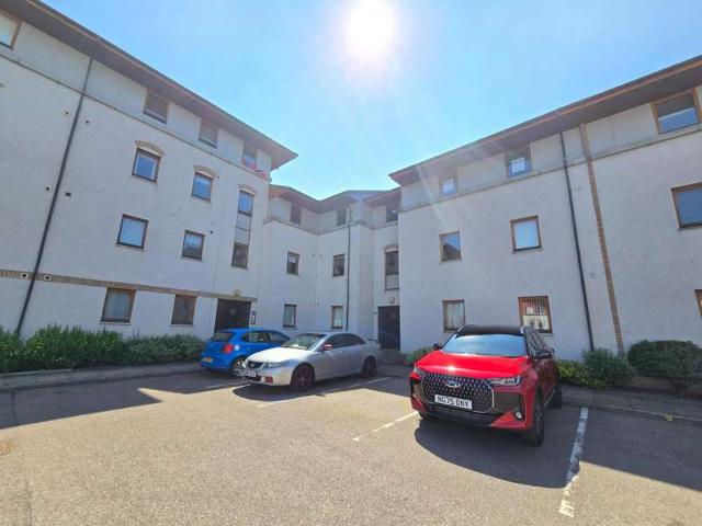 2 Bedroom Flat