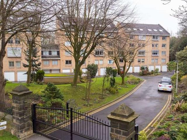 2 Bedroom Flat