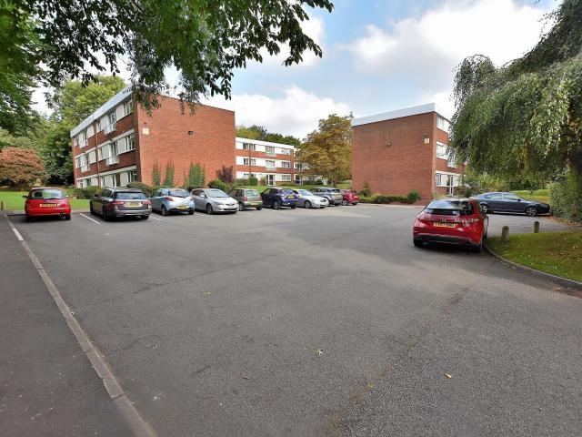 2 Bedroom Flat