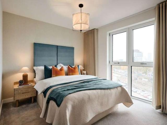 2 Bedroom Flat