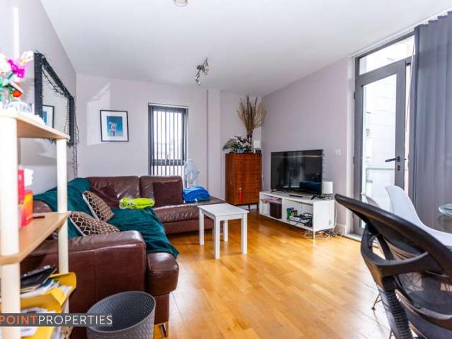2 Bedroom Flat