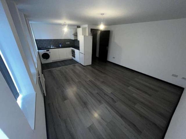 2 Bedroom Flat