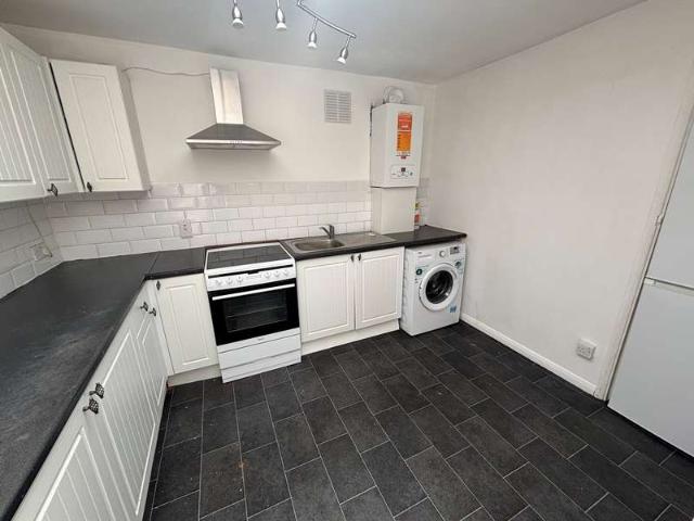 2 Bedroom Flat