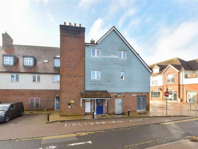 2 Bedroom Flat