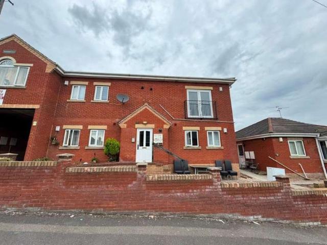 2 Bedroom Flat