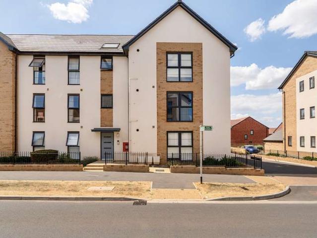 2 Bedroom Flat