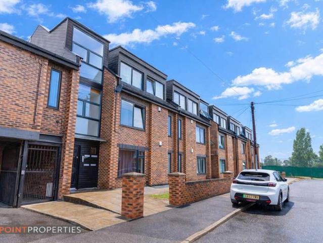 2 Bedroom Flat