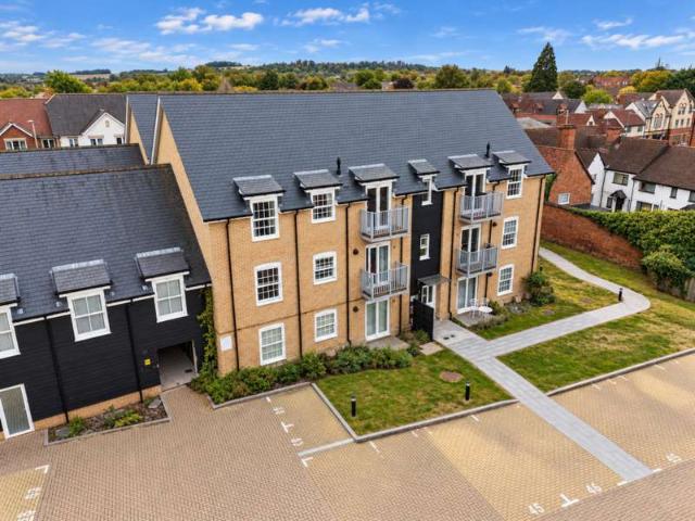 2 Bedroom Flat