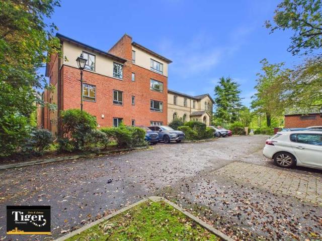 2 Bedroom Flat