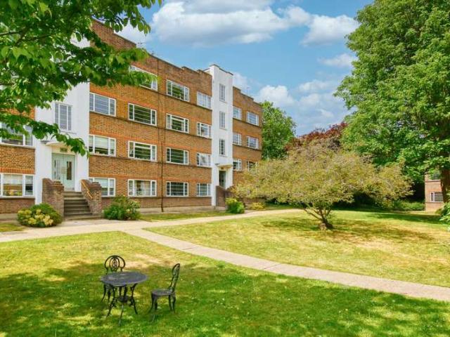 2 Bedroom Flat
