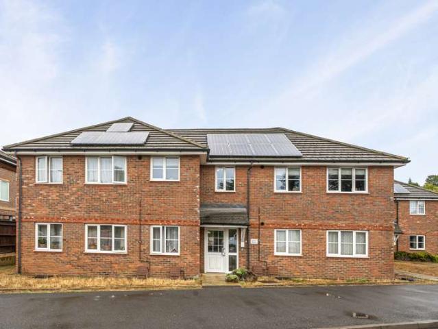 2 Bedroom Flat