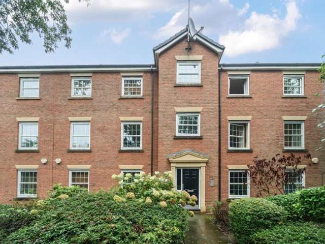 2 Bedroom Flat