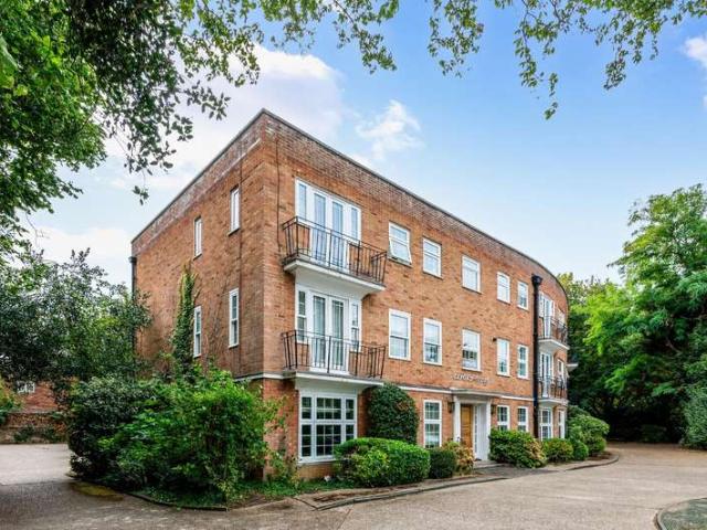 2 Bedroom Flat
