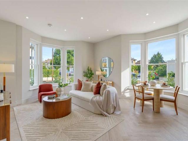 2 Bedroom Flat