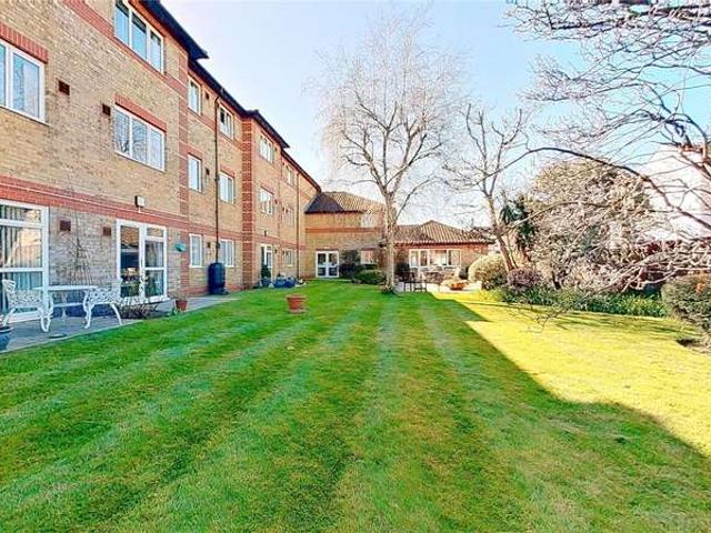 2 Bedroom Flat