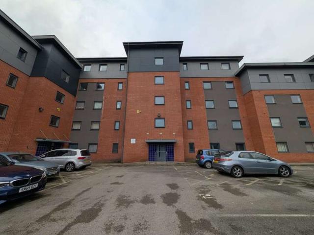 2 Bedroom Flat