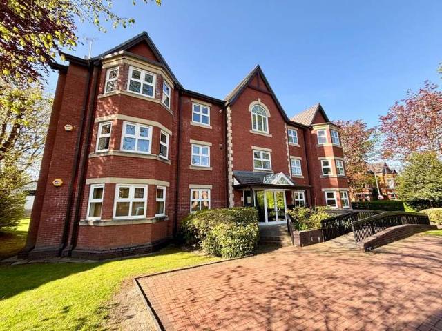 2 Bedroom Flat