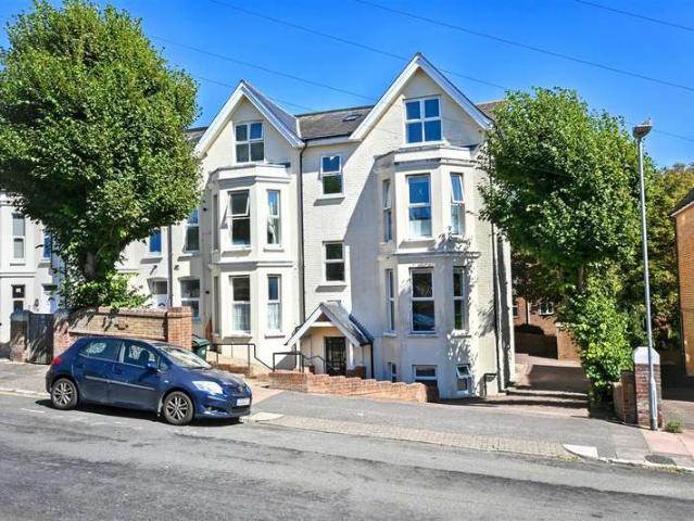 2 Bedroom Flat