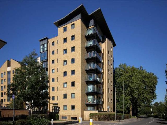 2 Bedroom Flat