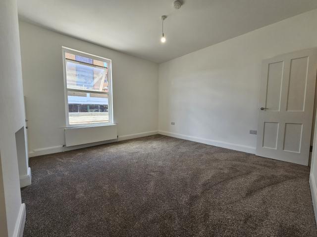 2 Bedroom Flat