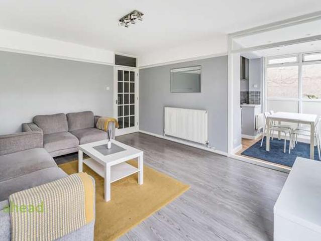 2 Bedroom Flat
