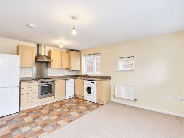 2 Bedroom Flat