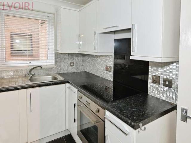 2 Bedroom Flat