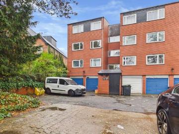 2 Bedroom Flat
