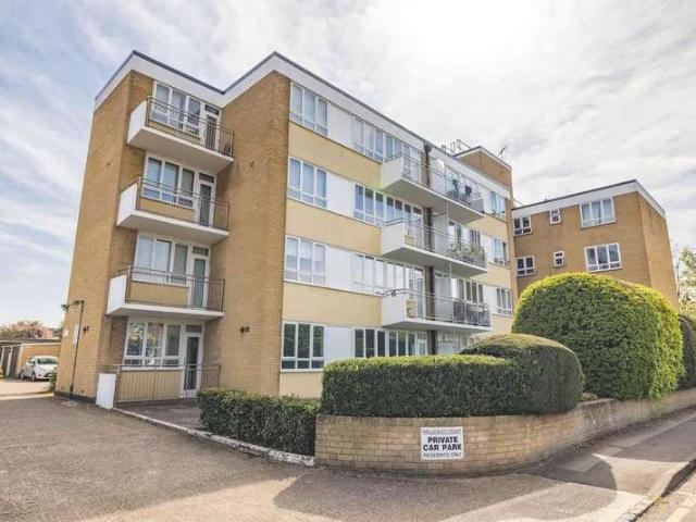 2 Bedroom Flat