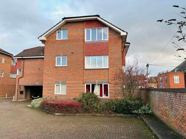 2 Bedroom Flat