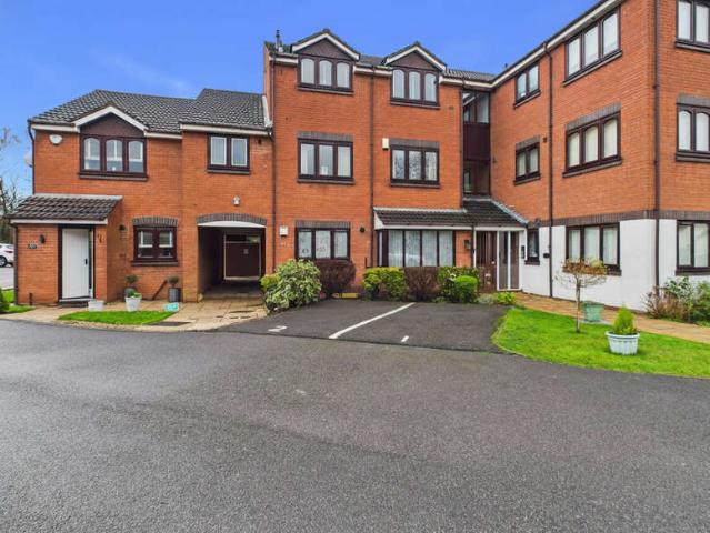 2 Bedroom Flat