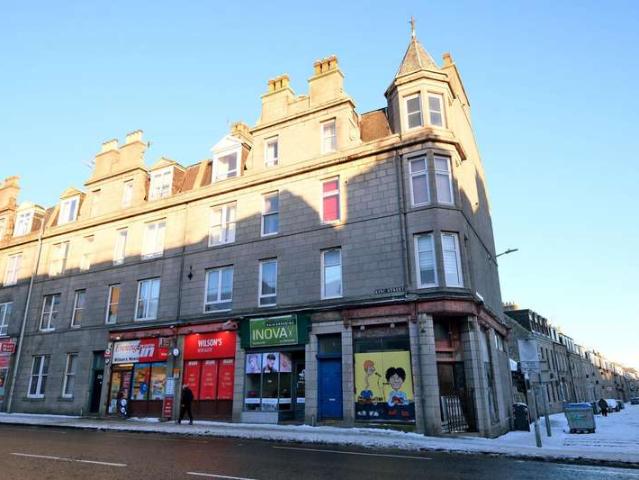 2 Bedroom Flat