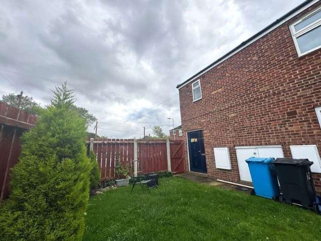 2 Bedroom Flat